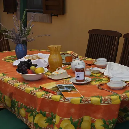 Bed & Breakfast Heart Of Italy Todi
